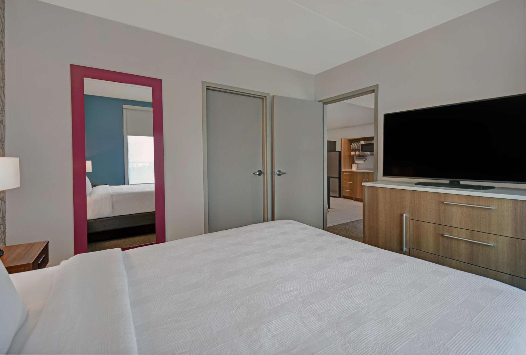 Home2 Suites By Hilton Atlanta Airport North College Park Exterior photo