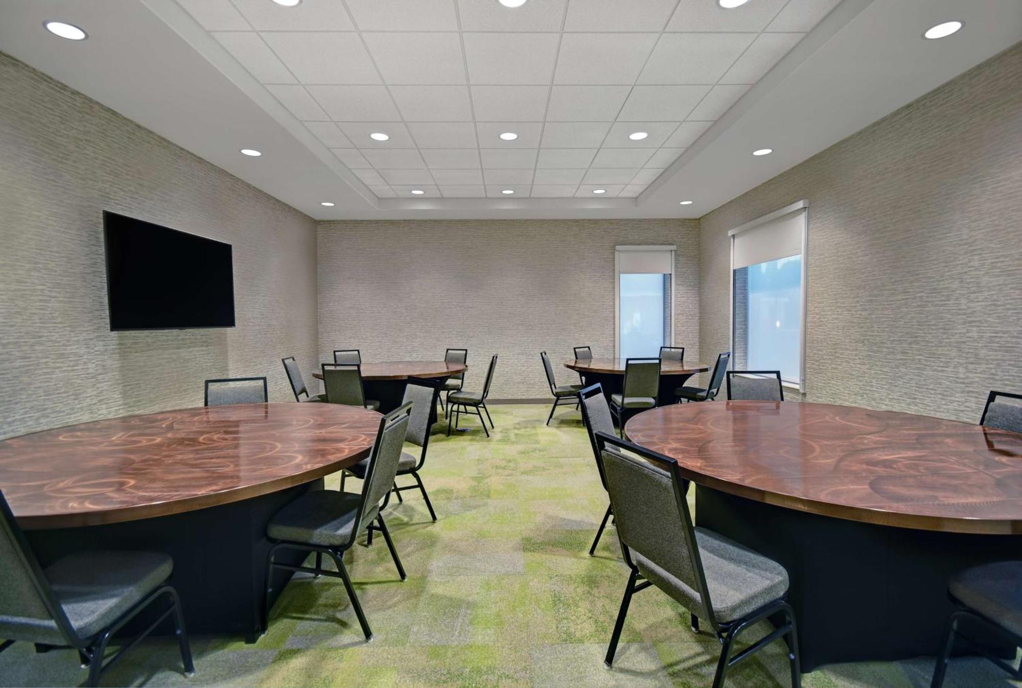 Home2 Suites By Hilton Atlanta Airport North College Park Exterior photo