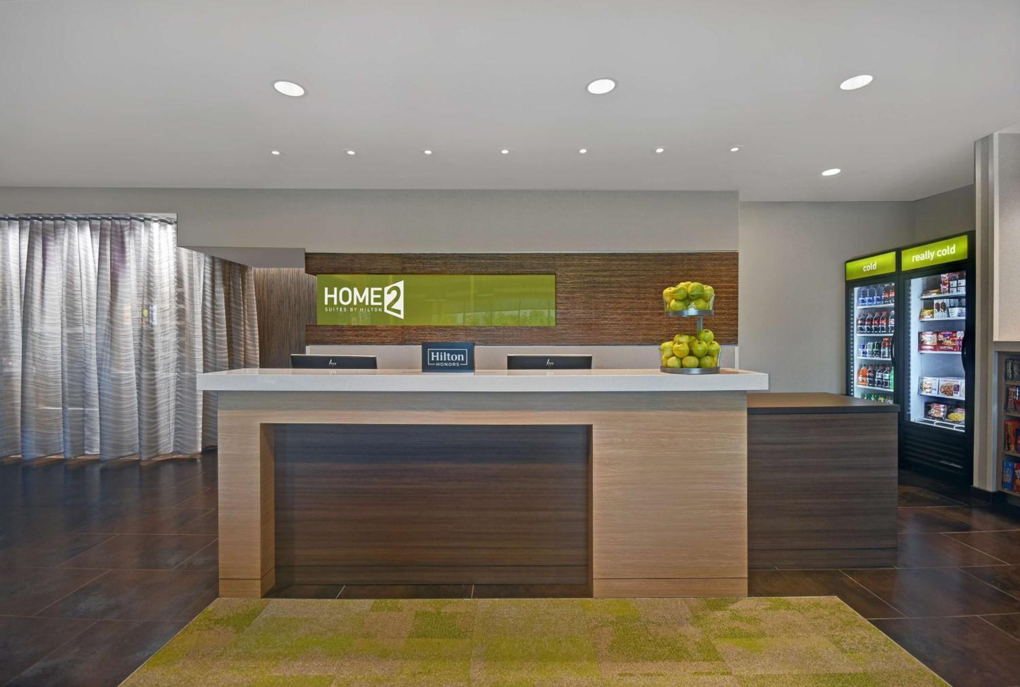 Home2 Suites By Hilton Atlanta Airport North College Park Exterior photo