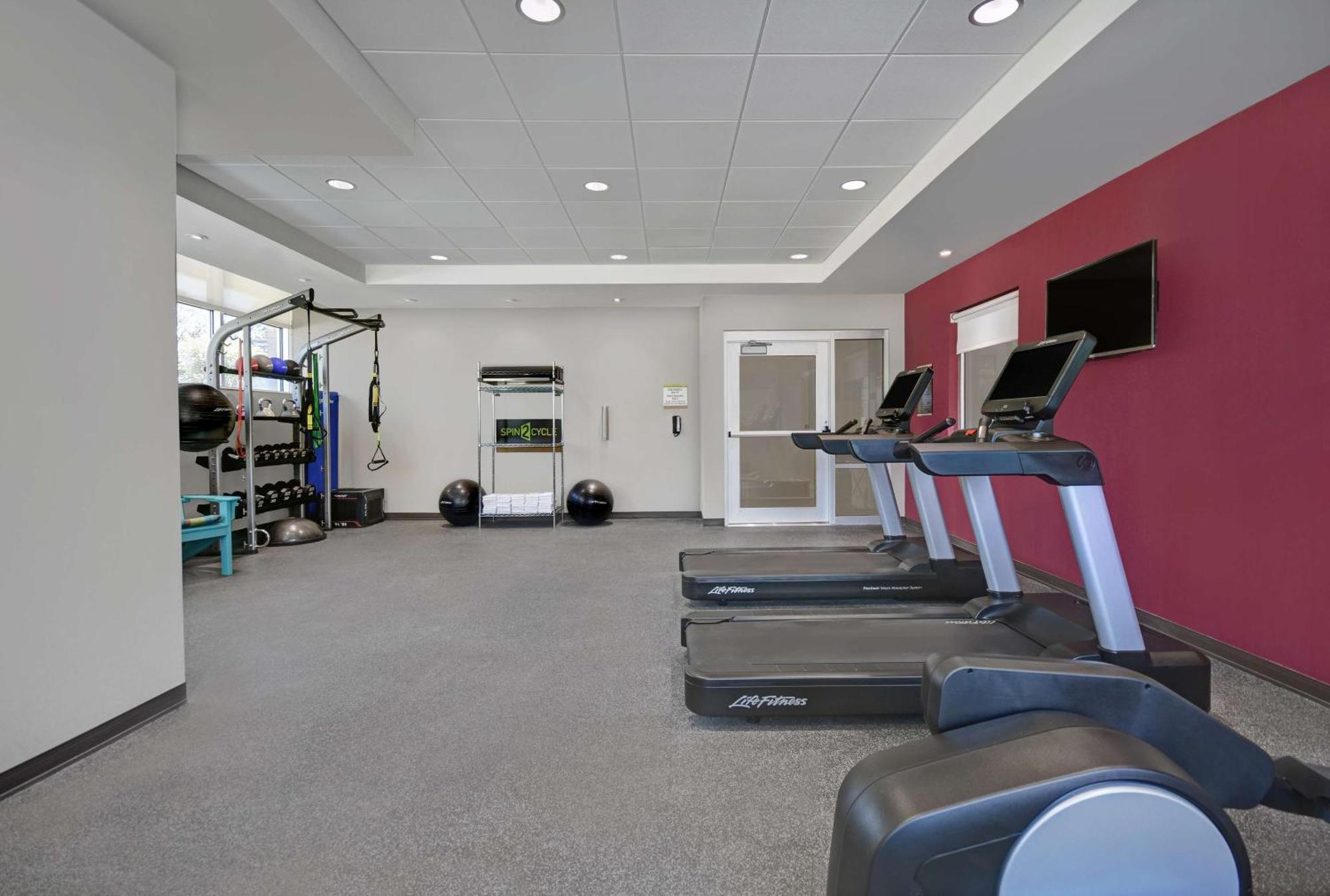 Home2 Suites By Hilton Atlanta Airport North College Park Exterior photo