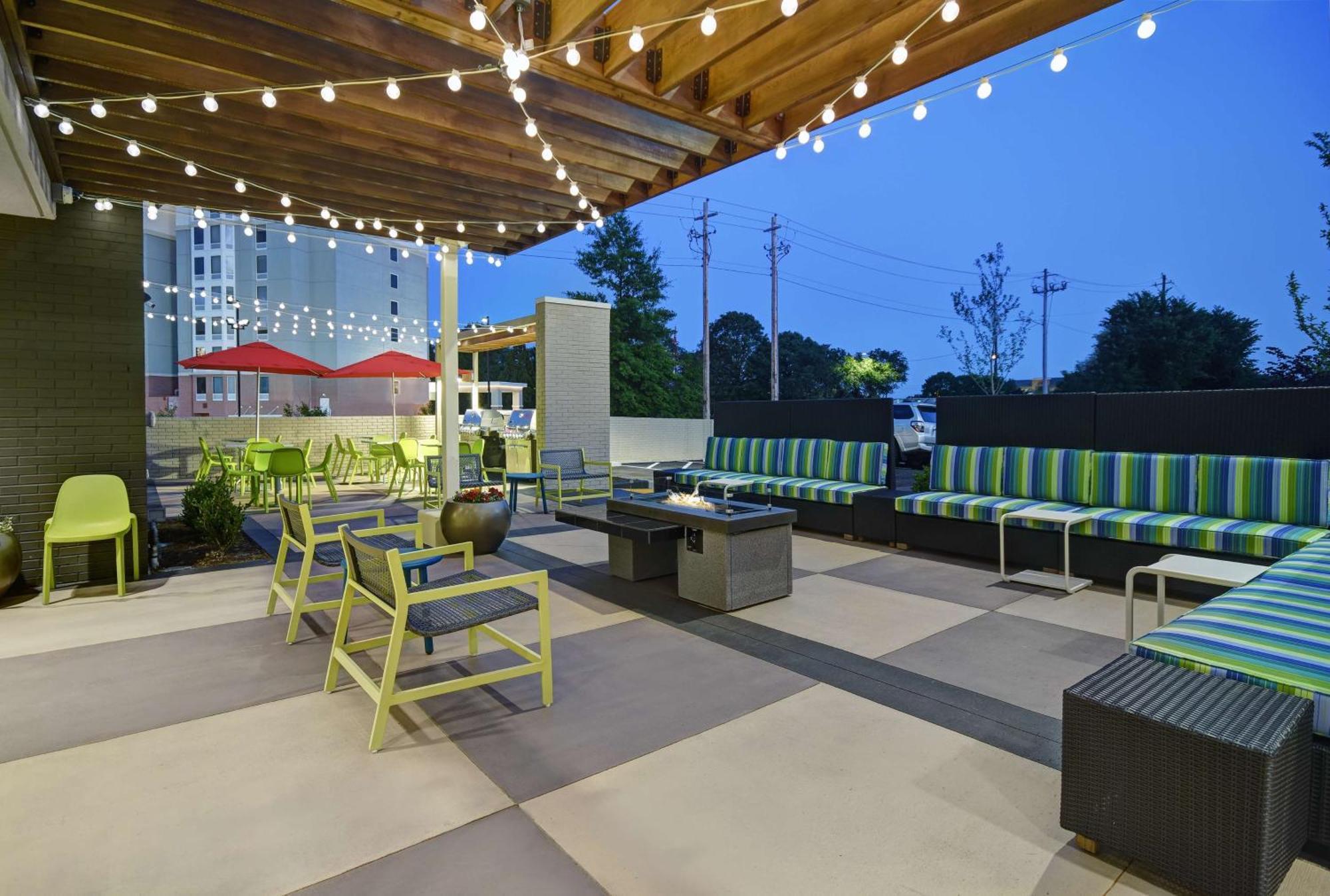 Home2 Suites By Hilton Atlanta Airport North College Park Exterior photo