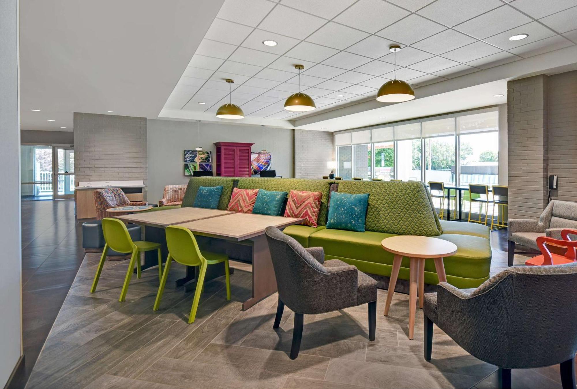 Home2 Suites By Hilton Atlanta Airport North College Park Exterior photo